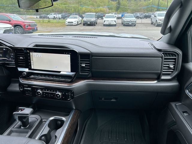 Used 2023 GMC Sierra 1500 Elevation w/ LPO, Elevation Black Package AWD/4WD image 28