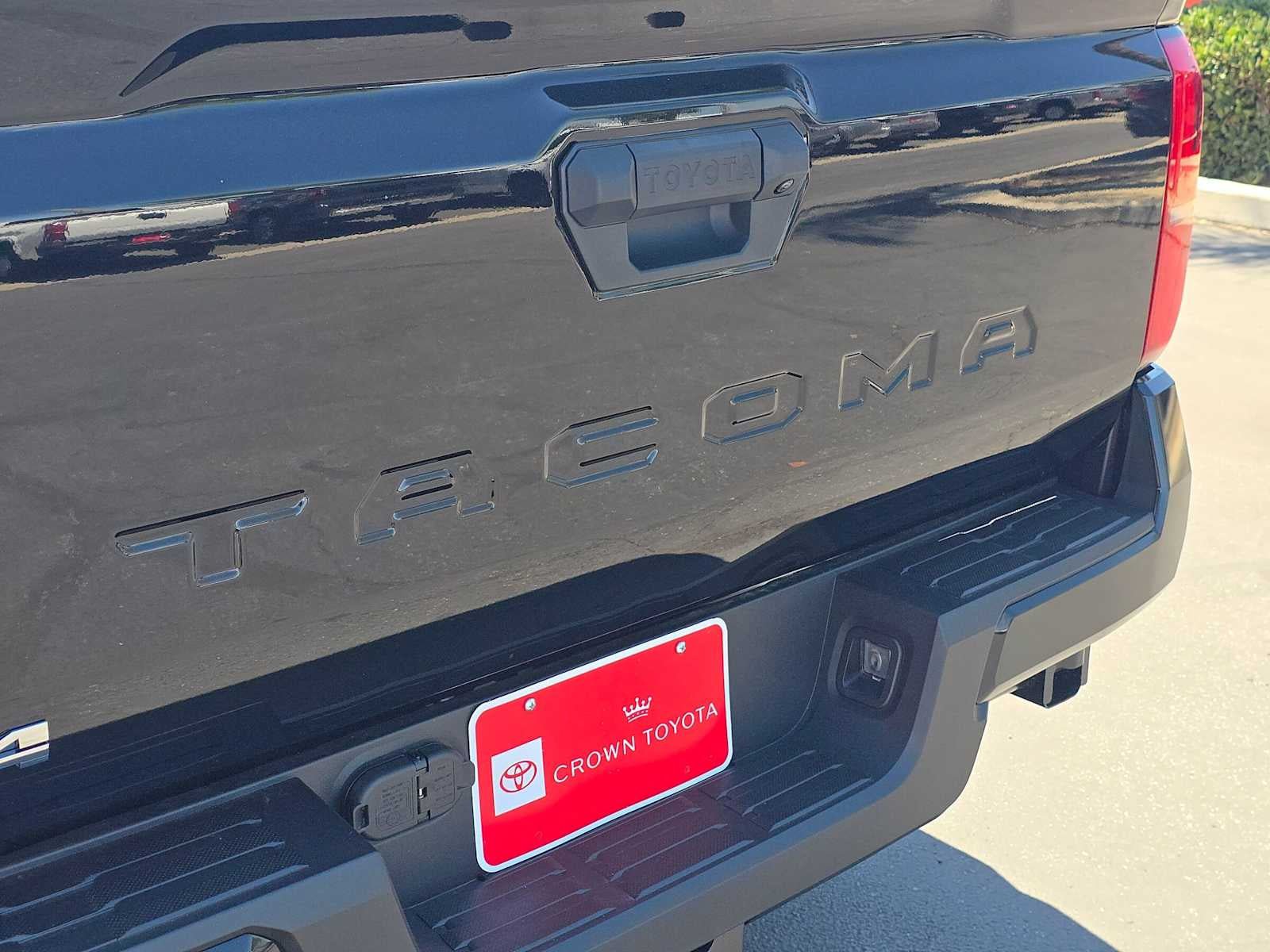 New 2026 Toyota Tacoma SR5 AWD/4WD image 16