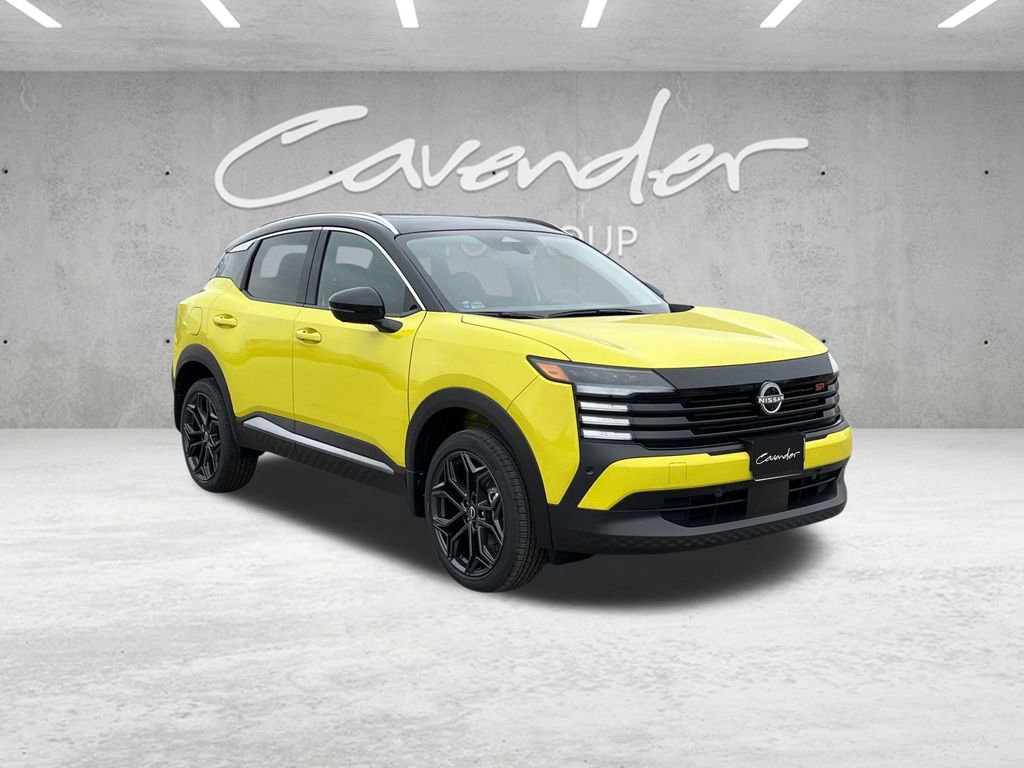 New 2026 Nissan Kicks SR FWD image 2