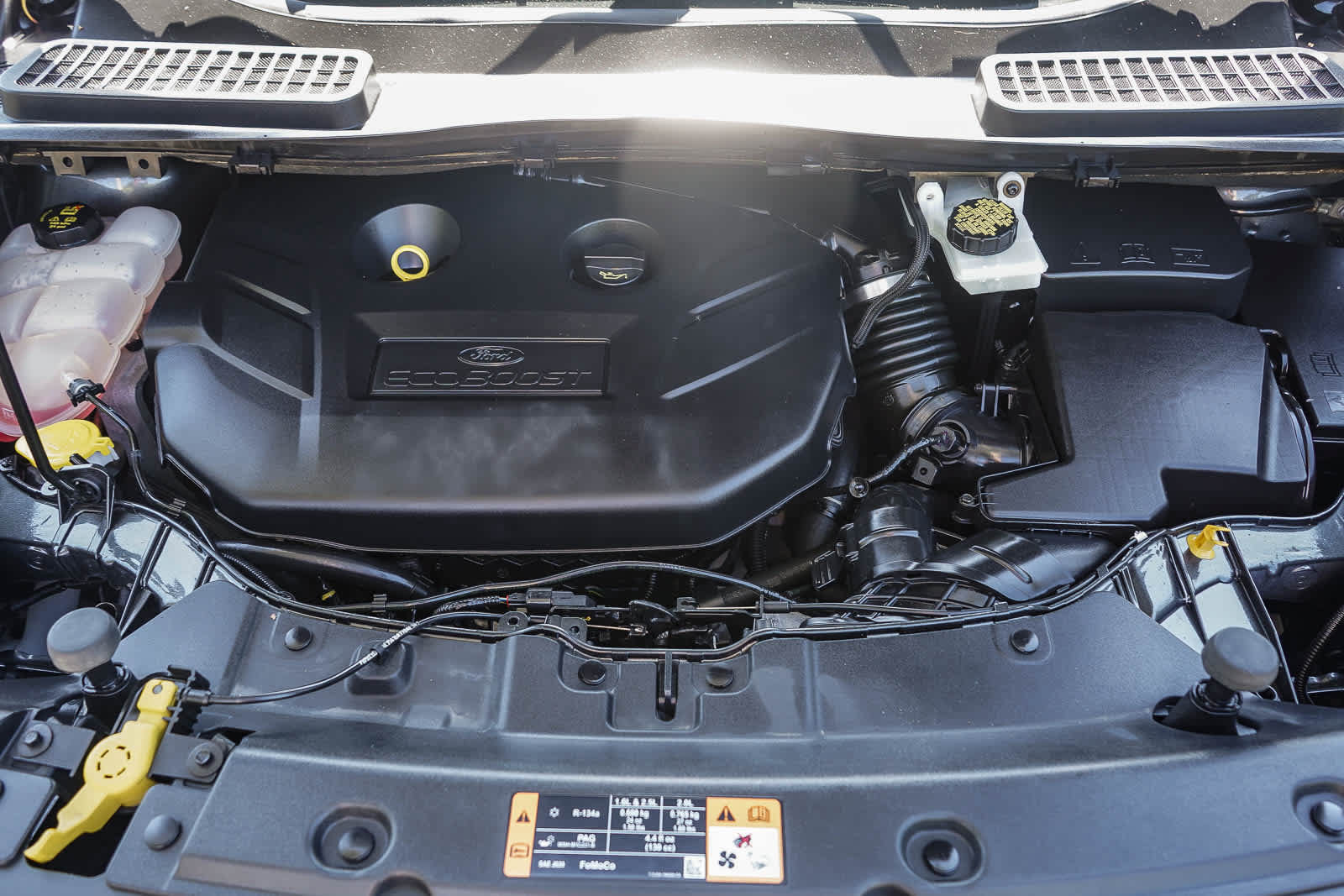 Used 2016 Ford Escape Titanium FWD image 28
