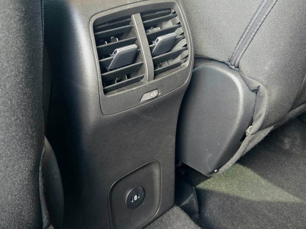 Used 2024 Ford Escape Active w/ Tech Pack #1 AWD/4WD image 16