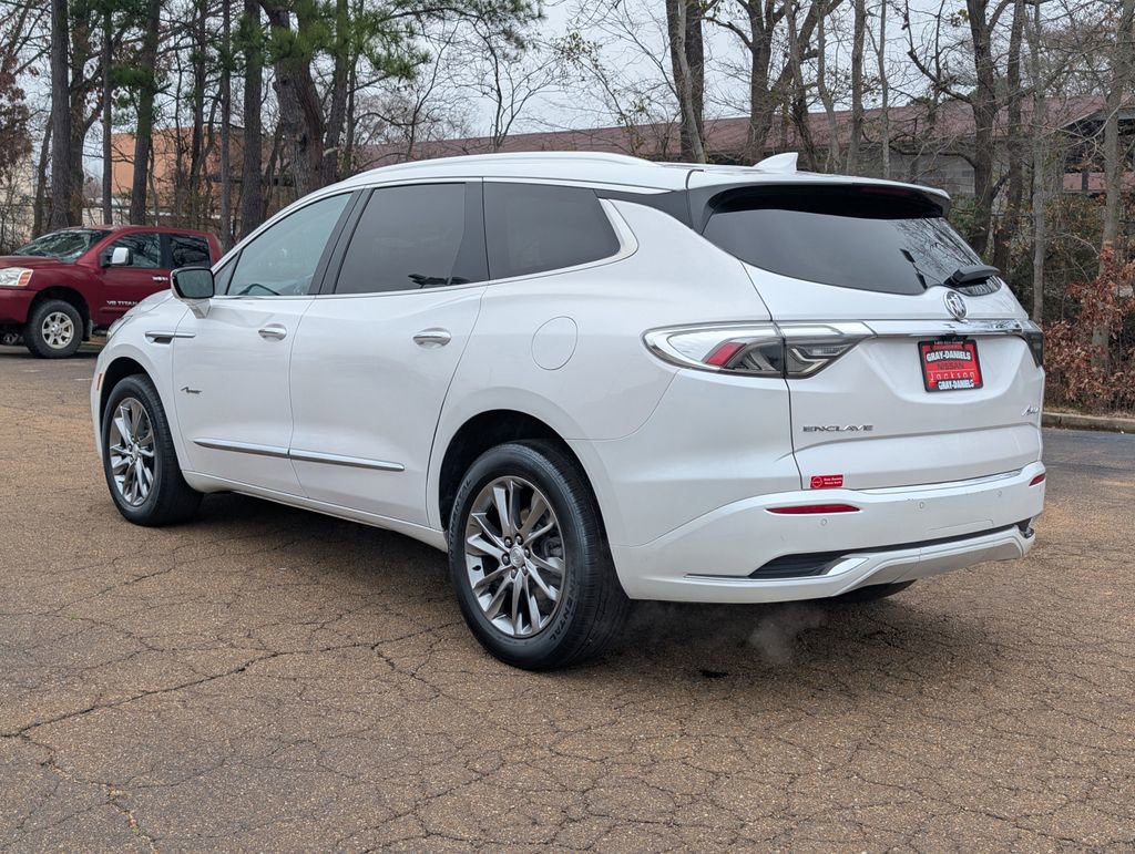 Used 2022 Buick Enclave Avenir w/ Avenir Technology Package image 6