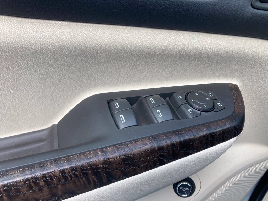 Certified 2023 GMC Acadia Denali AWD/4WD image 21