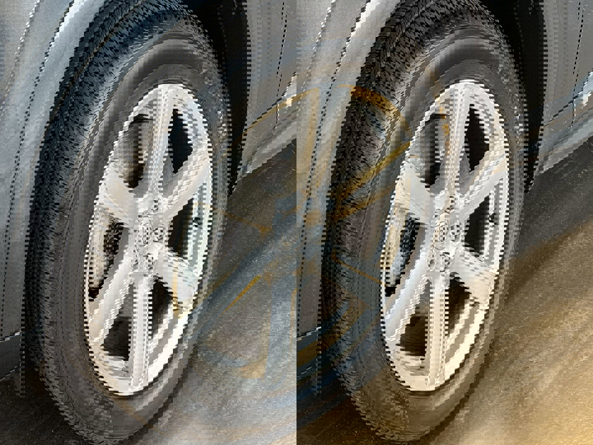 Used 2022 Volvo XC90 T5 Momentum image 10