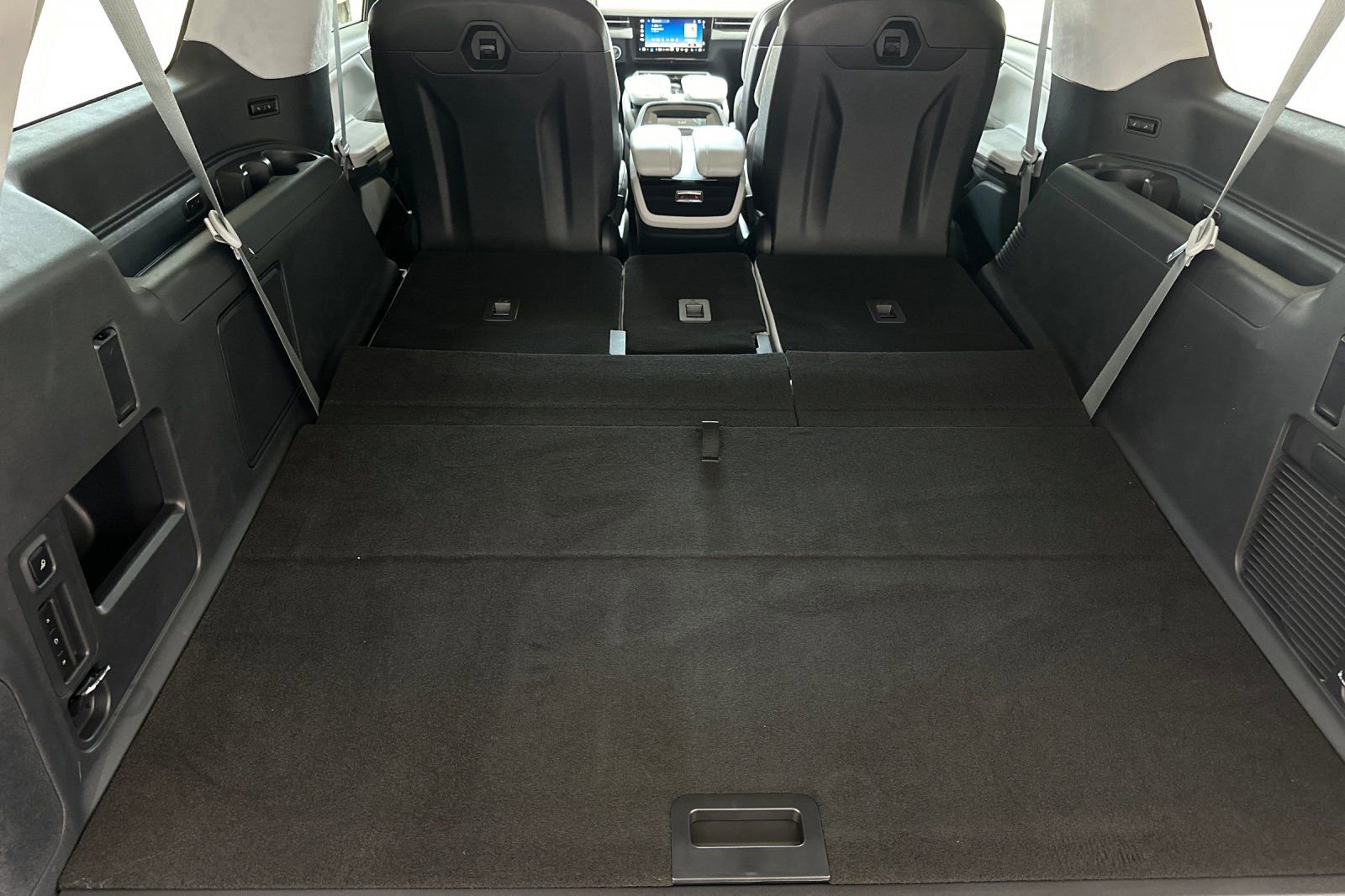 New 2026 Lincoln Navigator L Black Label AWD/4WD image 16
