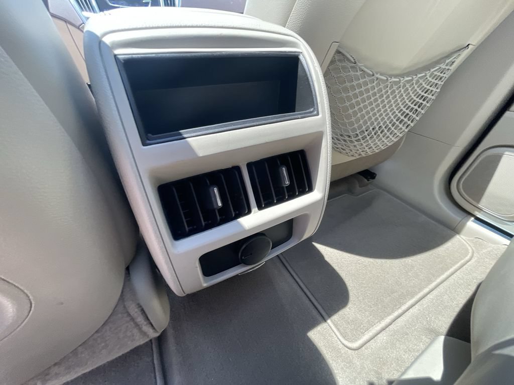 Used 2016 Cadillac SRX Performance FWD image 21