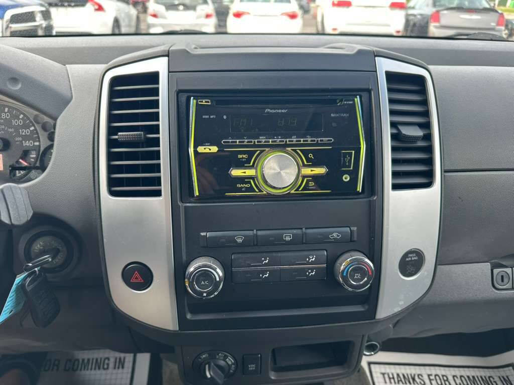 Used 2011 Nissan Xterra S w/ 4X4 Value Package image 14