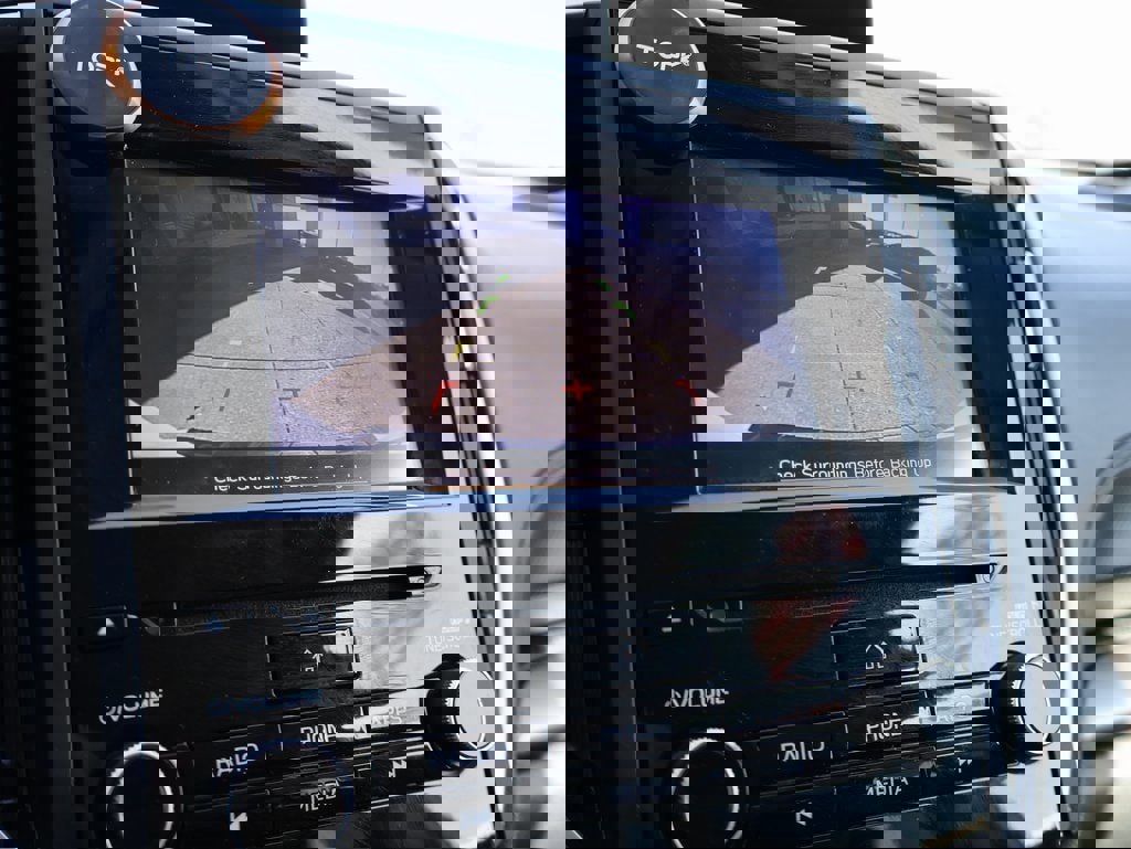 Used 2020 Subaru Forester Premium image 37