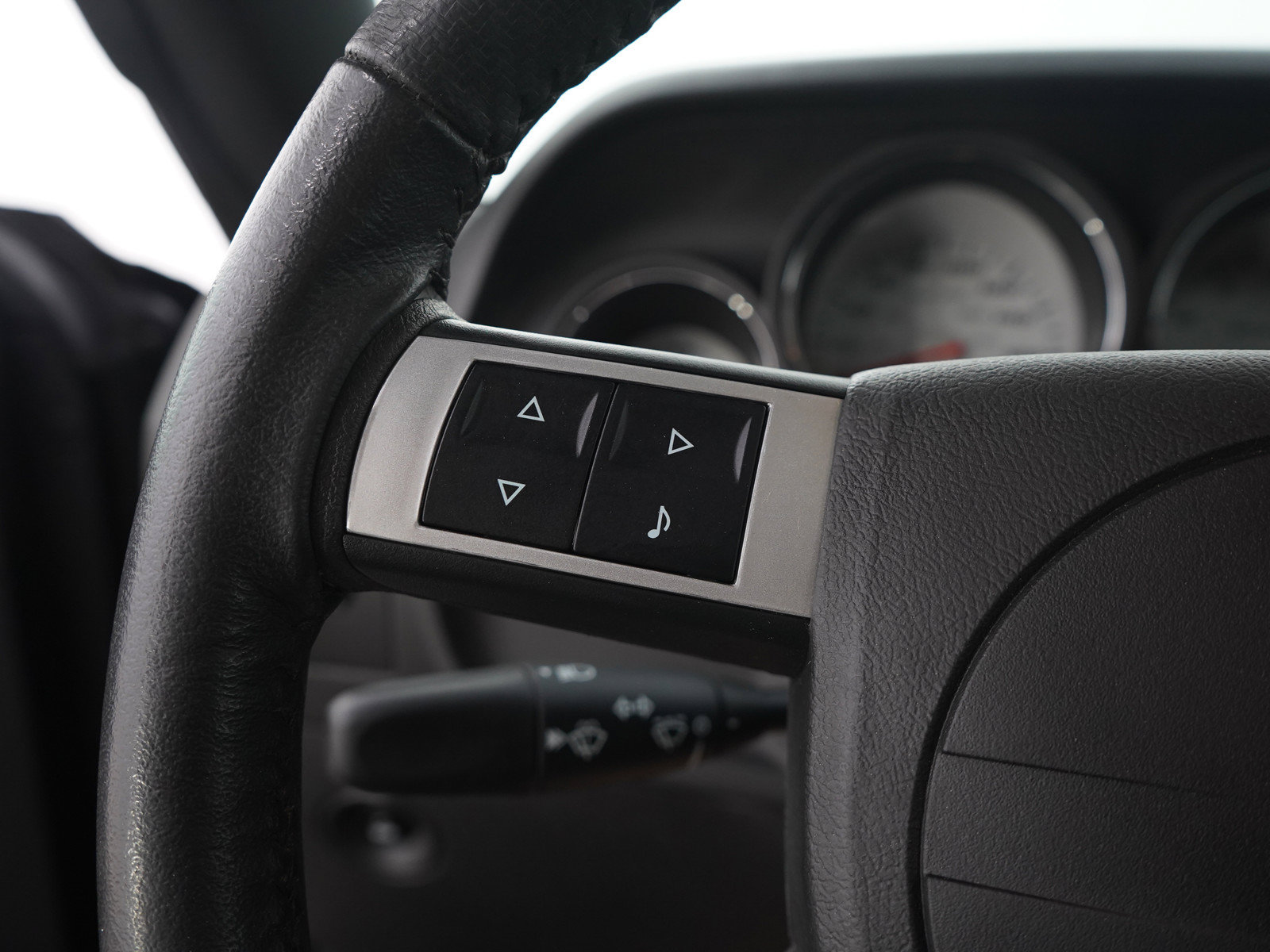 Used 2008 Dodge Challenger SRT8 RWD image 27