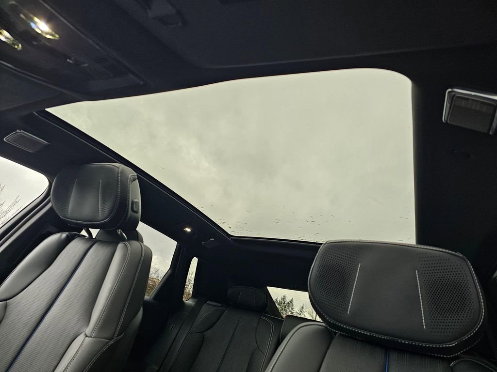 New 2026 Cadillac Lyriq Premium Sport AWD/4WD image 21