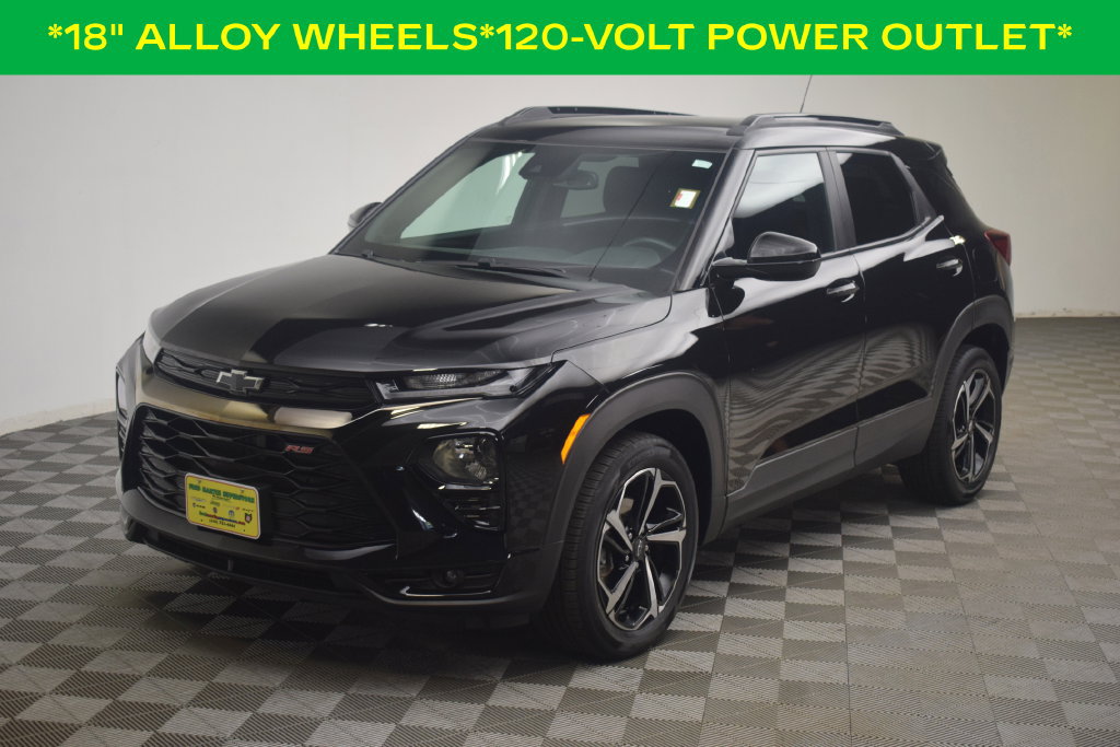 Used 2023 Chevrolet TrailBlazer RS w/ Convenience Package FWD image 2