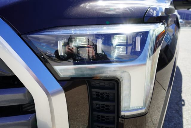 Used 2024 Toyota Tundra Limited image 92