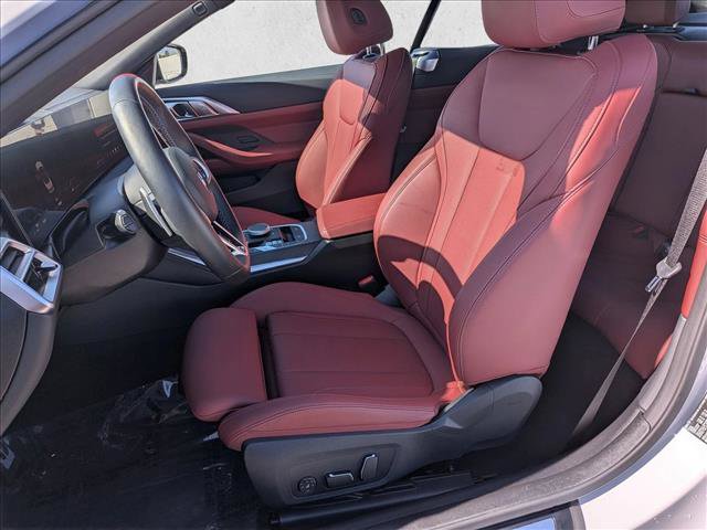 Used 2026 BMW M440i Convertible w/ Premium Package image 15