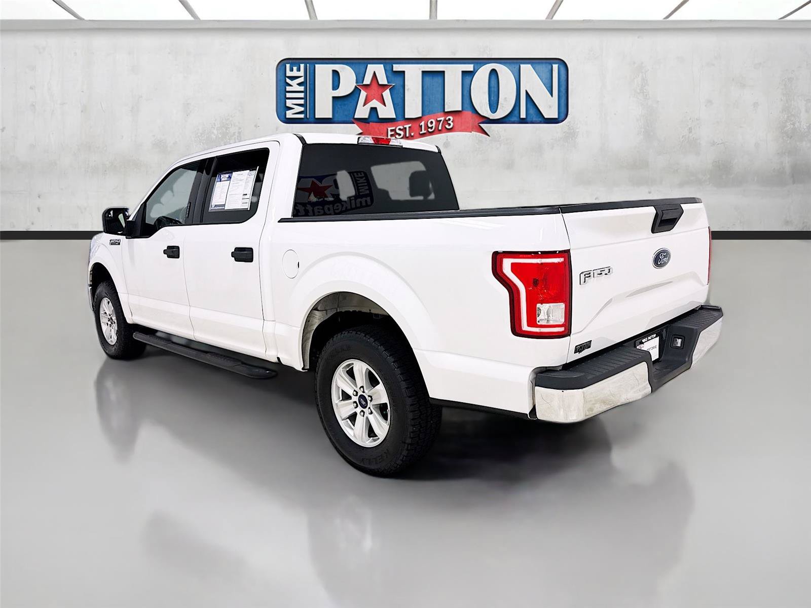 Used 2017 Ford F150 XLT RWD image 5