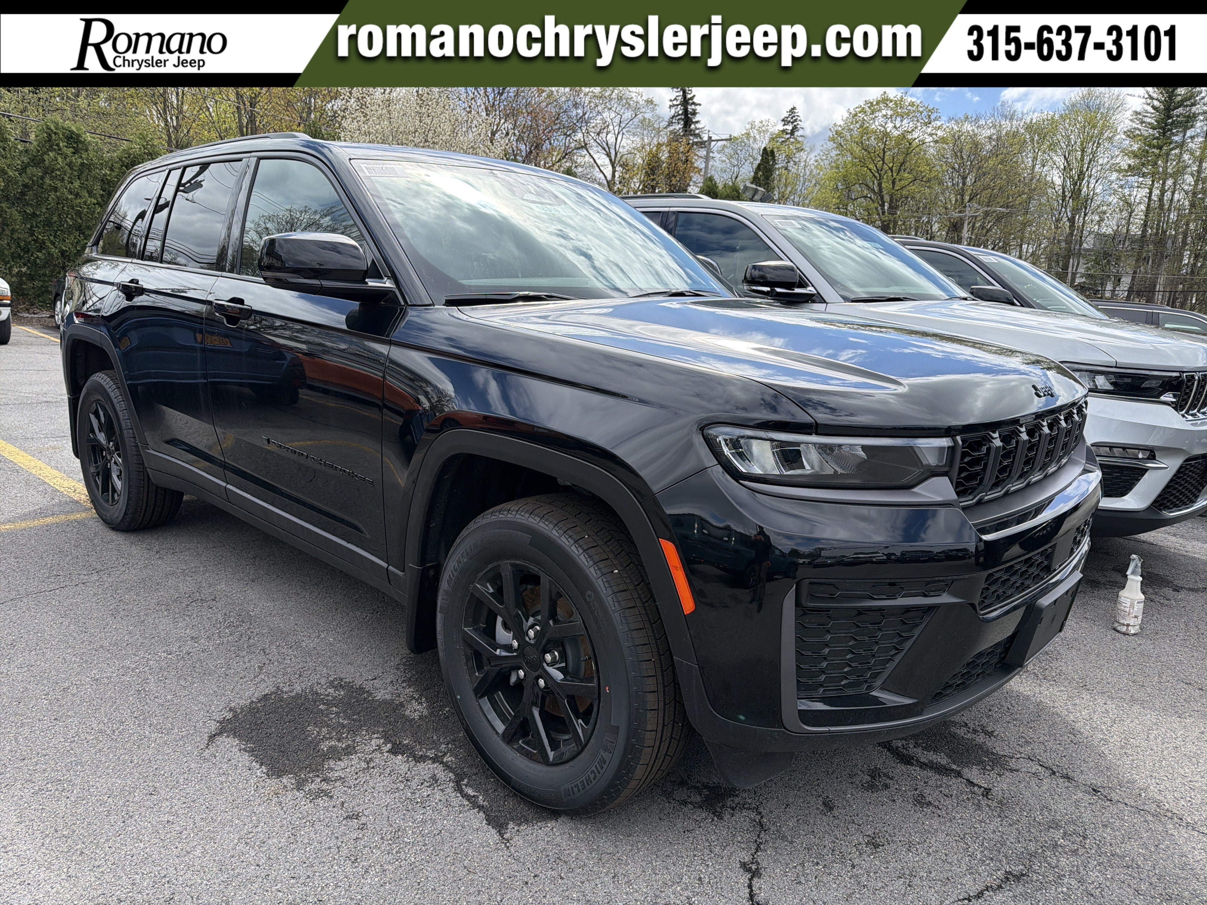 New 2026 Jeep Grand Cherokee Altitude