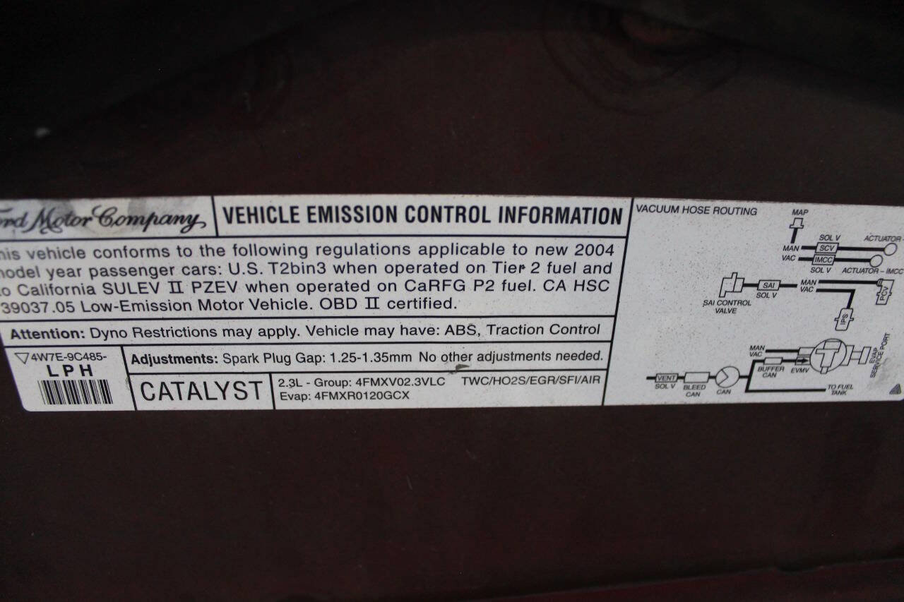 Used 2004 Ford Focus LX image 18