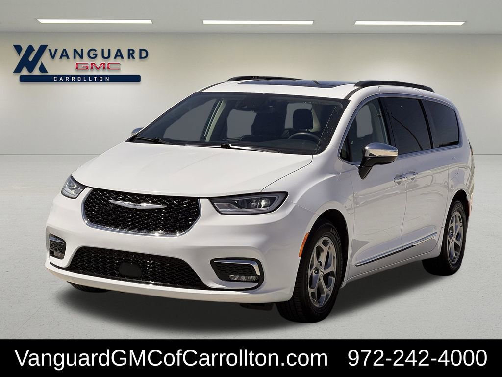 Used 2023 Chrysler Pacifica Limited image 8