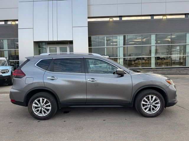 Used 2018 Nissan Rogue SV image 34