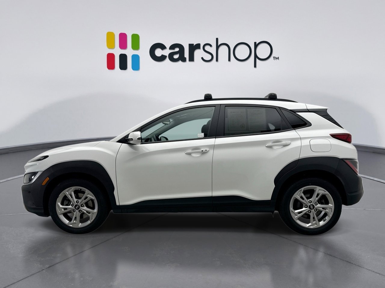 Used 2023 Hyundai Kona SEL image 2