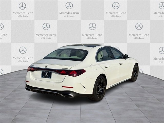 New 2025 Mercedes-Benz E 350 4MATIC Sedan image 3