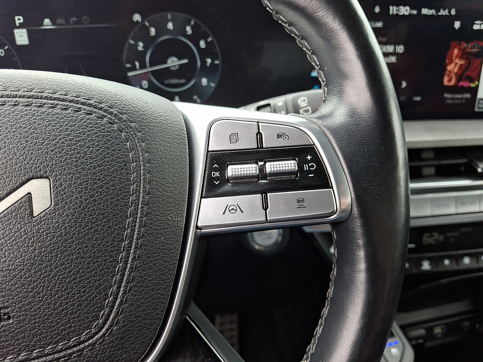 Certified 2024 Kia Telluride SX X-Line AWD/4WD image 23