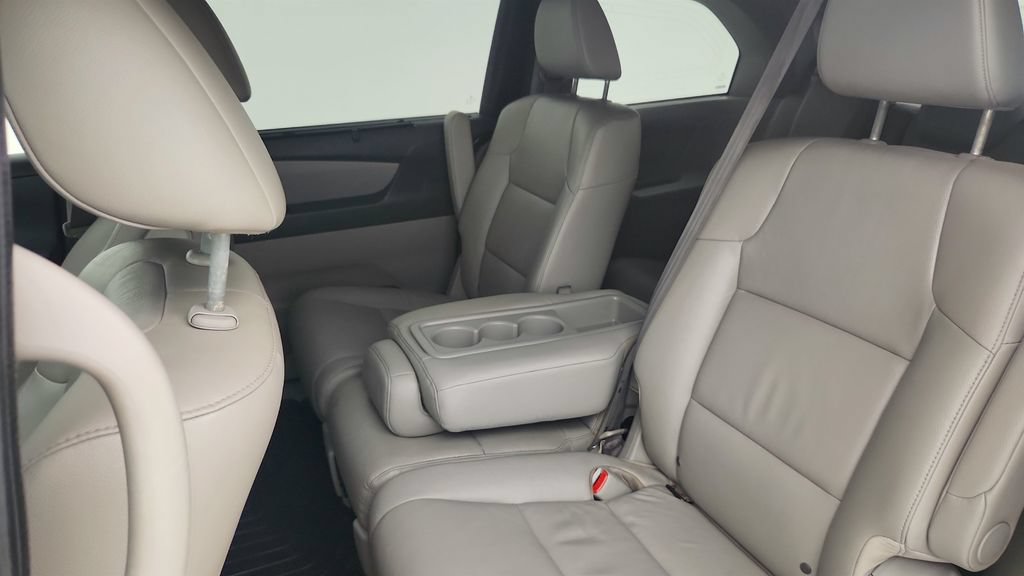 Used 2015 Honda Odyssey EX-L image 16