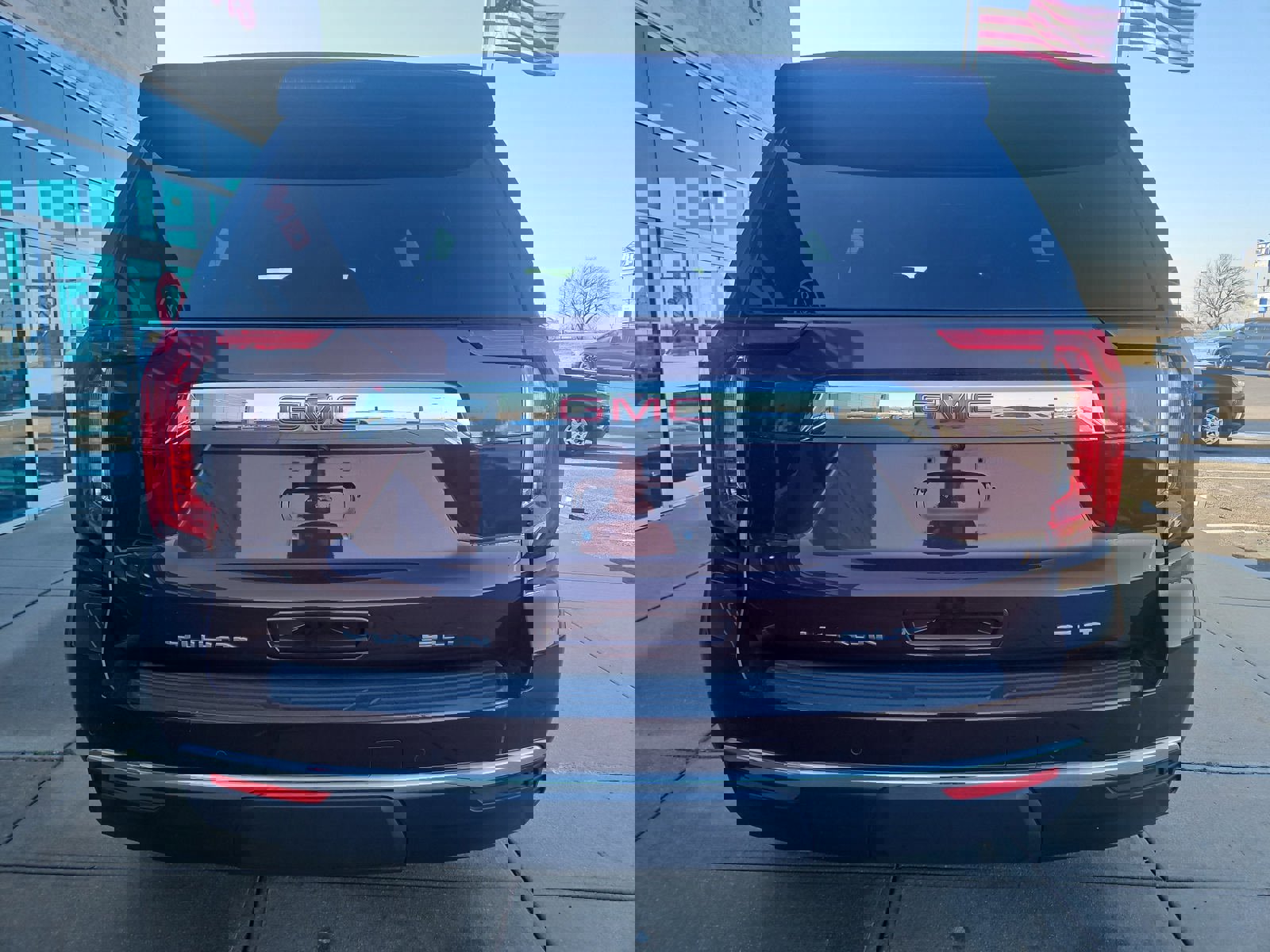 Used 2023 GMC Yukon SLT image 25