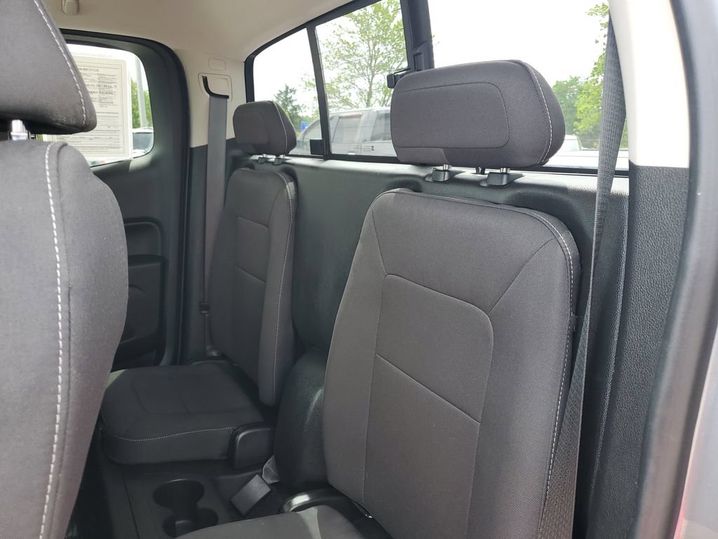 Used 2018 Chevrolet Colorado LT w/ LT Convenience Package AWD/4WD image 30
