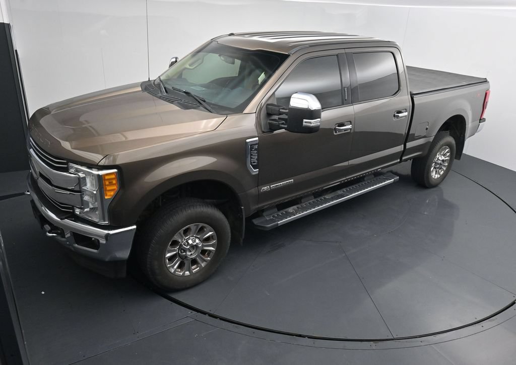 Used 2017 Ford F250 Lariat w/ Chrome Package AWD/4WD image 12