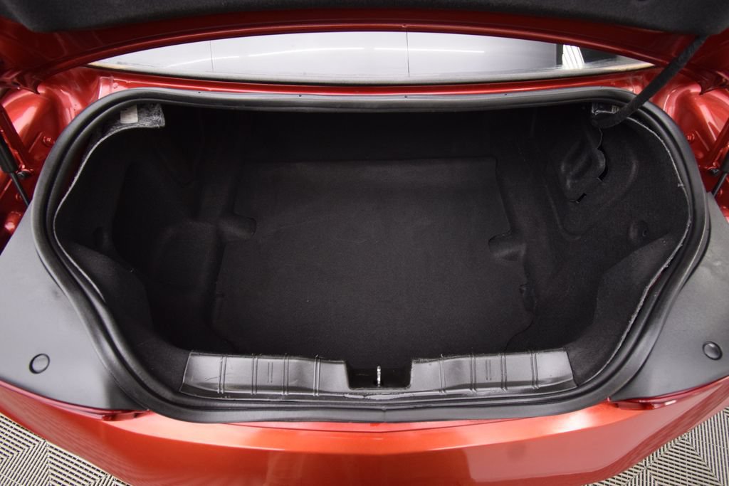 Used 2017 Chevrolet Camaro LT RWD image 30