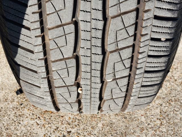 Used 2025 Chevrolet Silverado 1500 Custom image 11