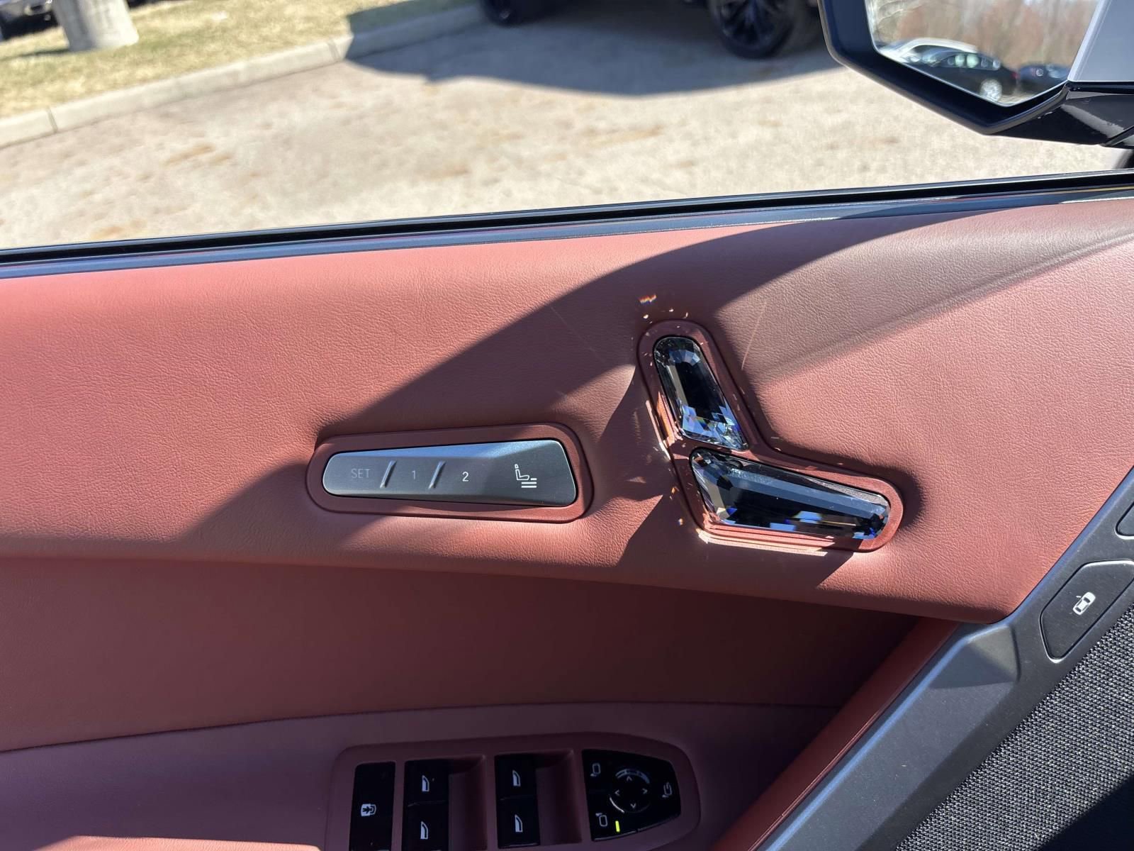 New 2026 BMW iX xDrive60 w/ M Sport Package image 12