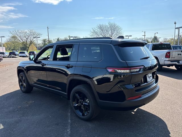 New 2026 Jeep Grand Cherokee L Limited w/ Limited Altitude Package AWD/4WD image 4