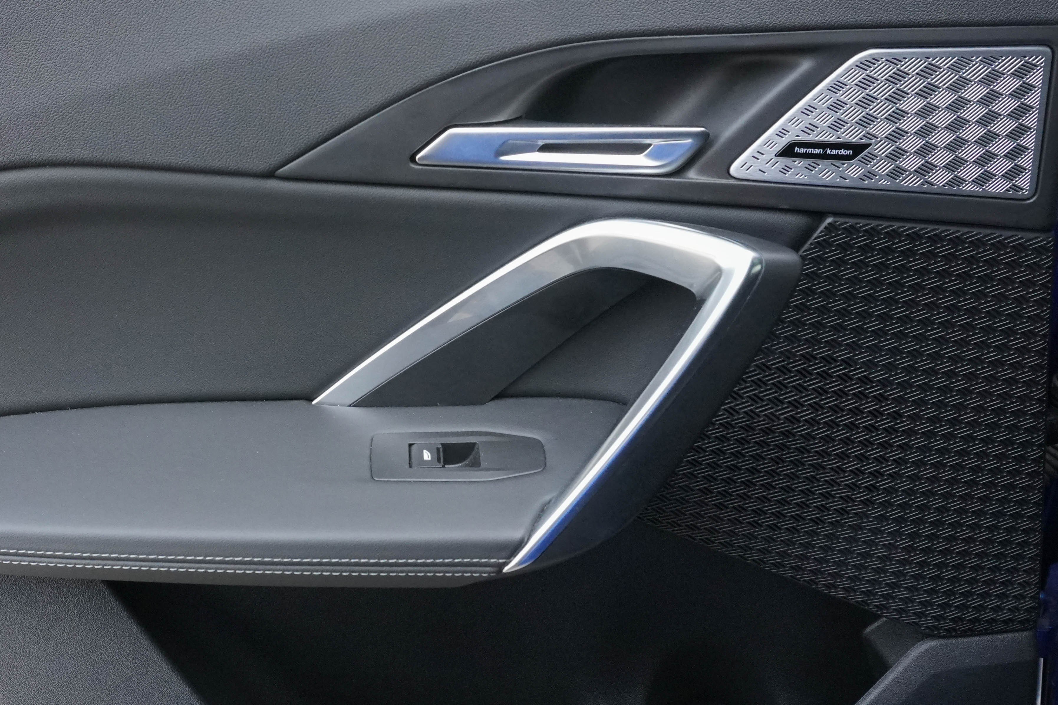 Certified 2025 BMW X2 M35i image 31