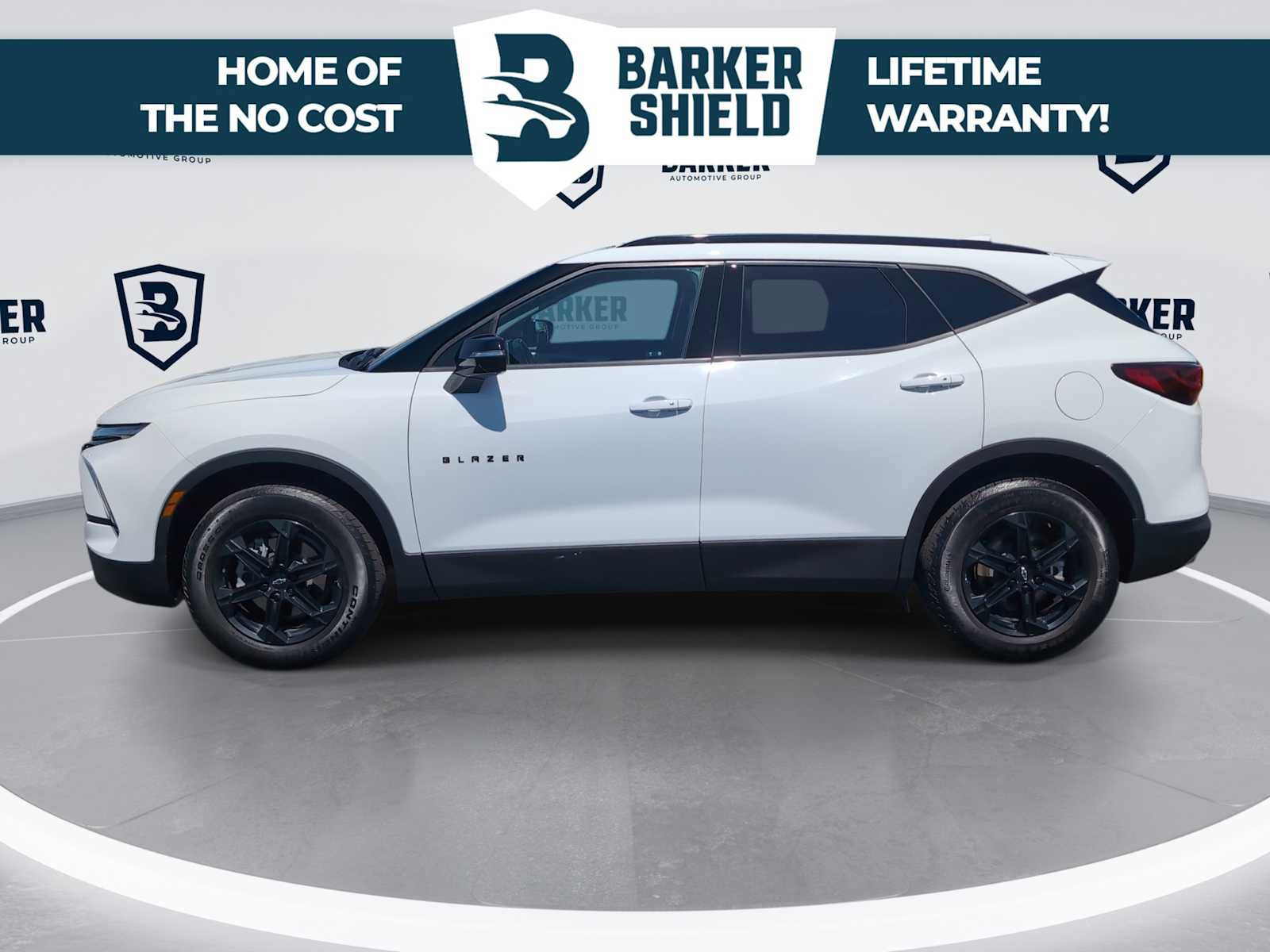 Used 2024 Chevrolet Blazer LT w/ Midnight/Sport Edition FWD image 6