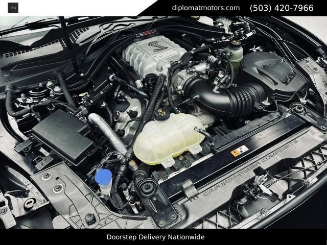 Used 2022 Ford Mustang Shelby GT500 w/ Technology Package RWD image 44