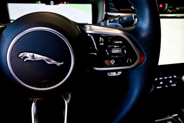 Used 2024 Jaguar XF R-Dynamic SE image 36