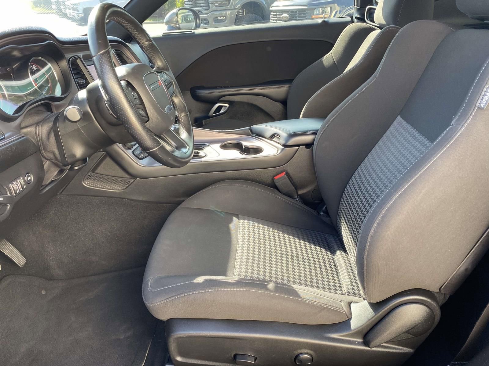 Used 2023 Dodge Challenger R/T RWD image 12