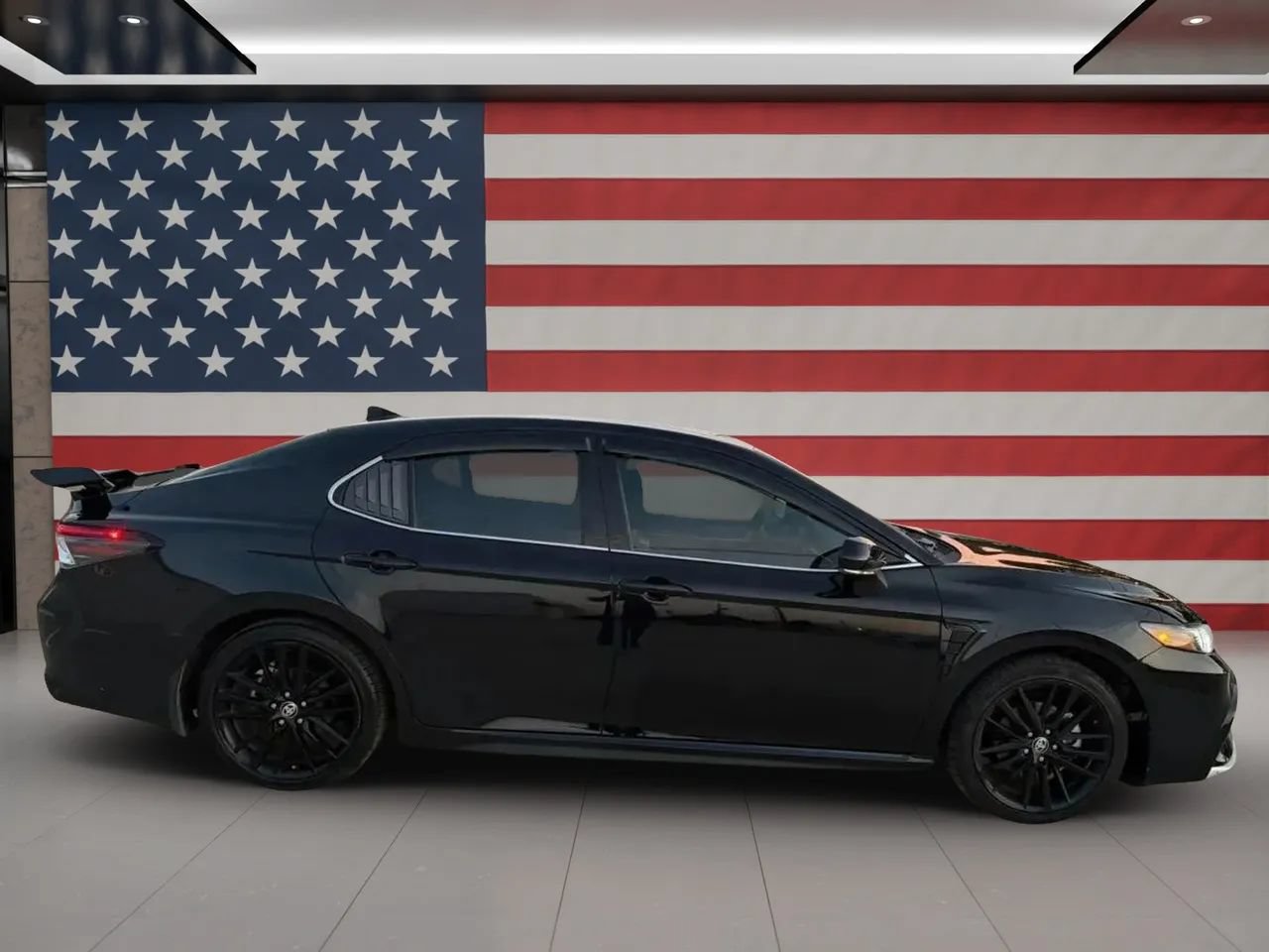 Used 2024 Toyota Camry XSE FWD image 5