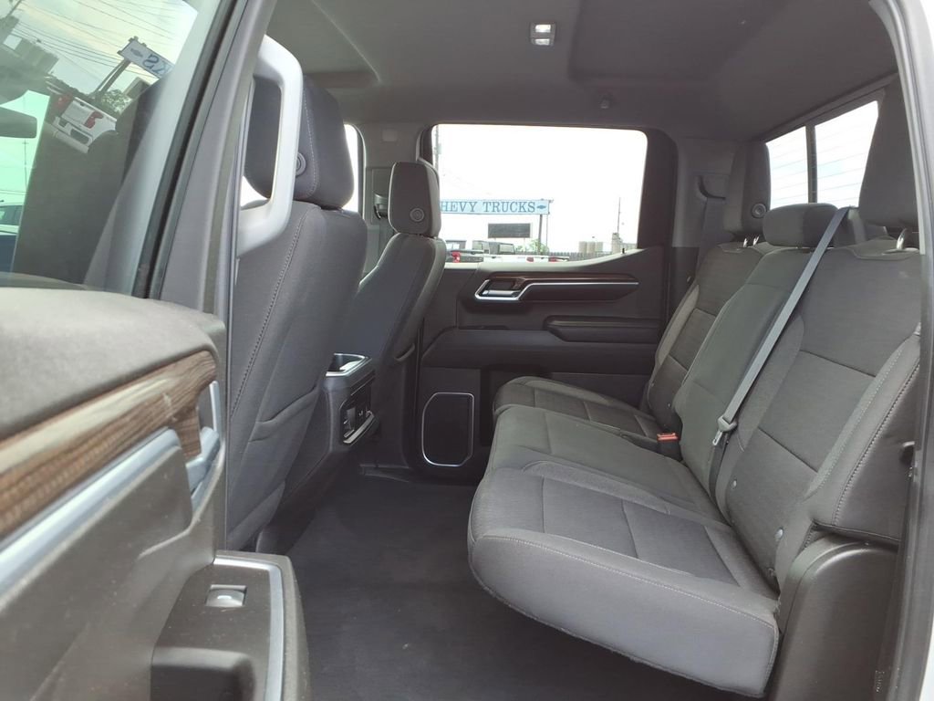 Used 2022 Chevrolet Silverado 1500 RST w/ Convenience Package II AWD/4WD image 14