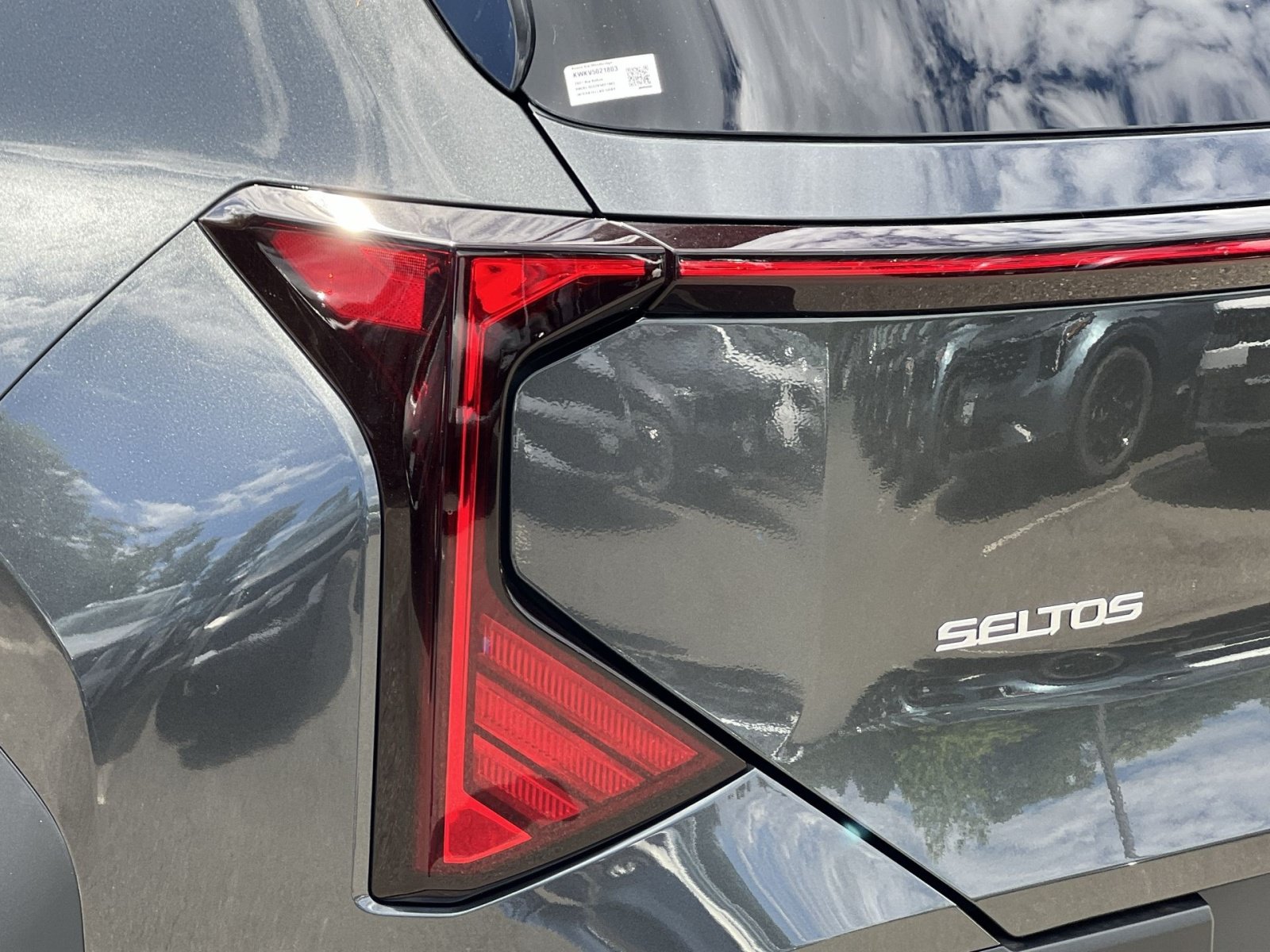 New 2027 Kia Seltos S FWD image 14