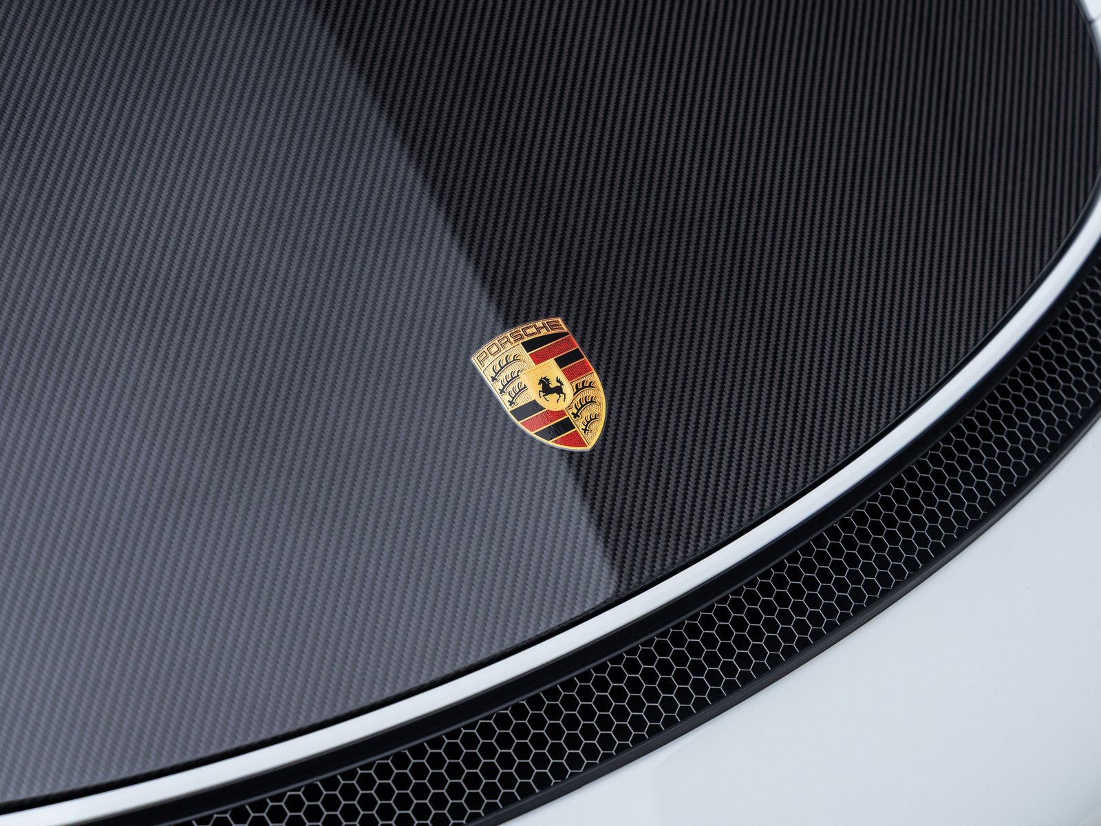 Used 2025 Porsche 718 Cayman GT4 RS image 15