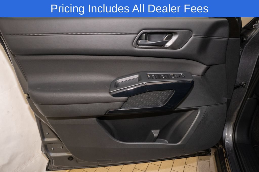 New 2026 Nissan Pathfinder SV w/ Cargo Package FWD image 14