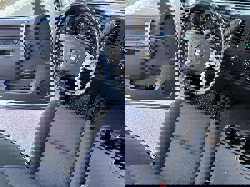 Used 2013 Chevrolet Silverado 2500 LT w/ Convenience Package image 23