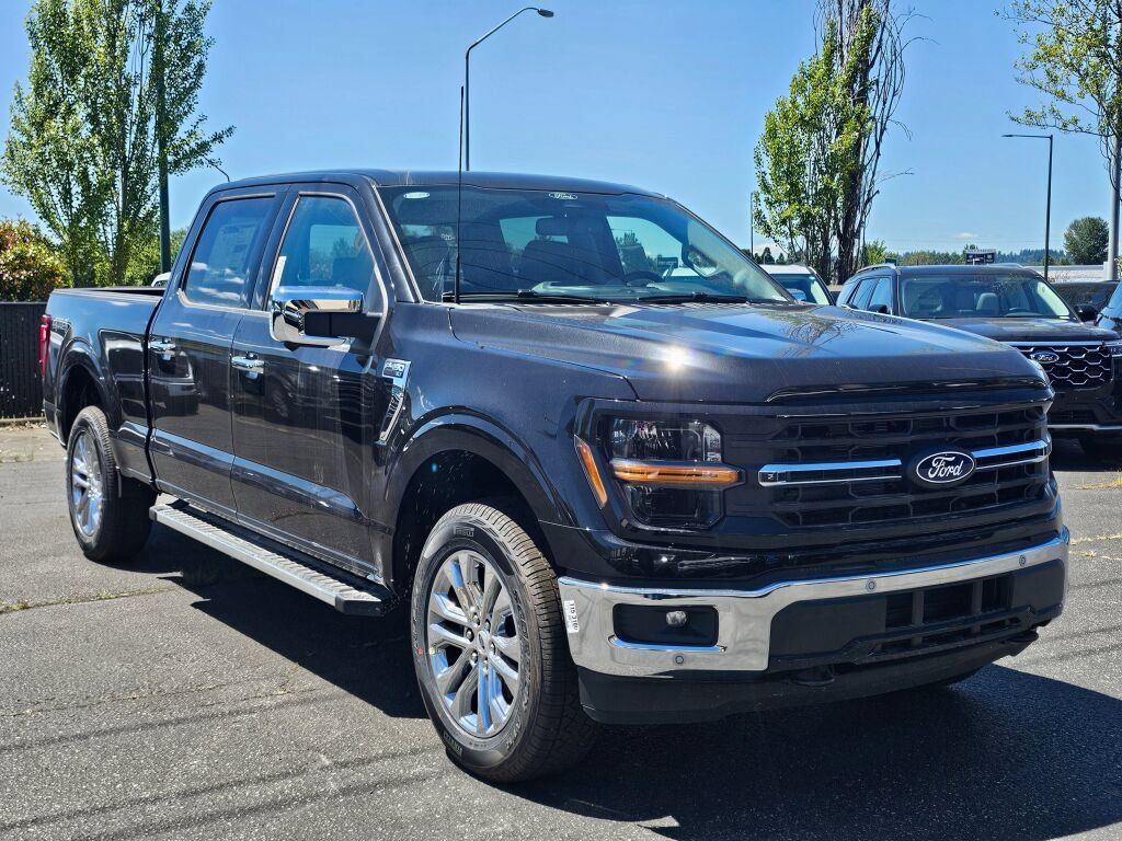 New 2026 Ford F150 XLT w/ Equipment Group 303A High AWD/4WD image 8