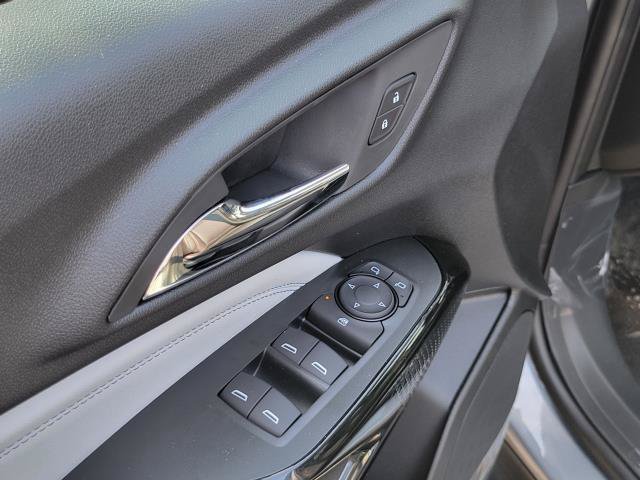New 2026 Chevrolet Trax LT w/ Sunroof Package FWD image 7