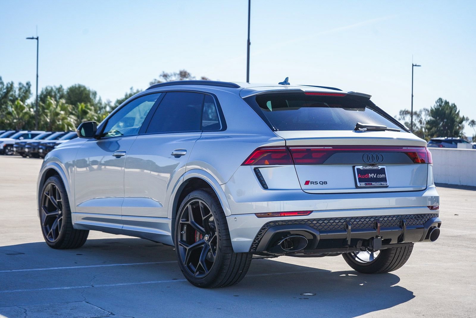 New 2026 Audi RS Q8 performance image 4