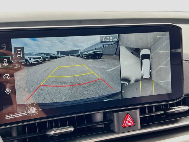 New 2027 Kia Carnival SX w/ Dark Edition Package FWD image 15
