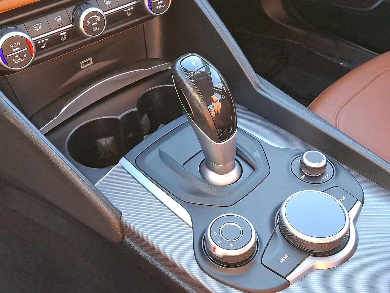 Used 2019 Alfa Romeo Giulia Ti Sport w/ Quick Order Package 22S Sport image 12