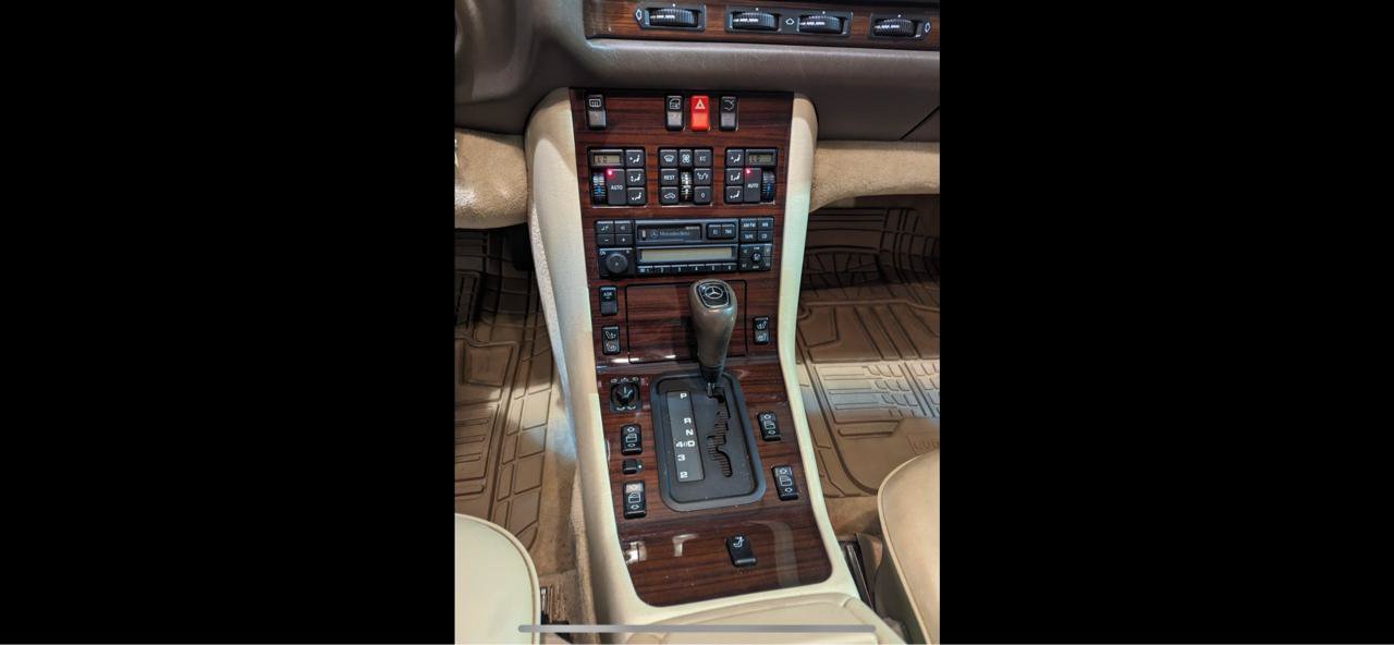 Used 1995 Mercedes-Benz S 320 image 9
